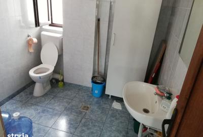 Spațiu comercial, de 100 mp, în Central - 1