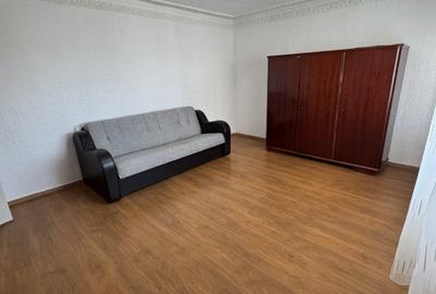 Apartament cu 2 camere decomandat în Cantacuzino