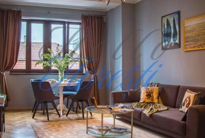 Apartament cu 3 camere decomandat în Central