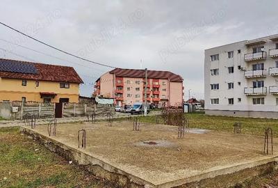 Teren de 330 mp, în Central - 4