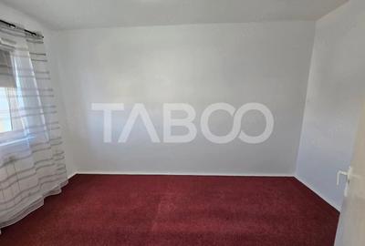 Apartament cu 2 camere nedecomandat în Mihai Viteazul