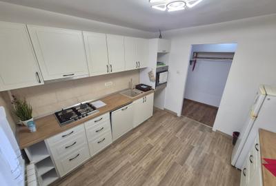 Apartament cu 2 camere decomandat în Bucovina - 1