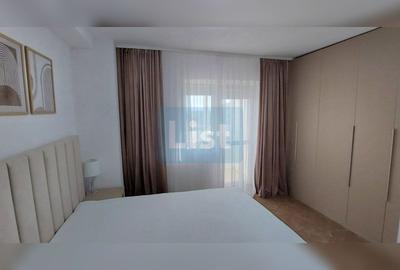 Apartament cu 3 camere în Calea Moldovei
