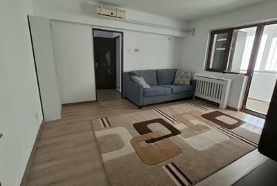 Apartament cu 2 camere semidecomandat, mobilat în Tătărași