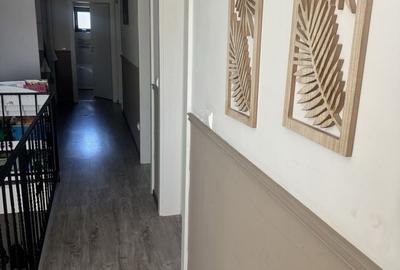 Casă cu 4 camere în Utvin