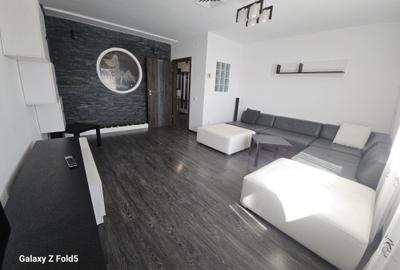Apartament cu 2 camere decomandat în Exterior Vest