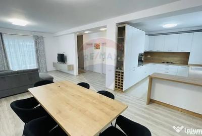 Casă cu 4 camere cu Teren 297 Mp în Cristian