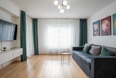 Apartament cu 2 camere semidecomandat, mobilat în Tractorul