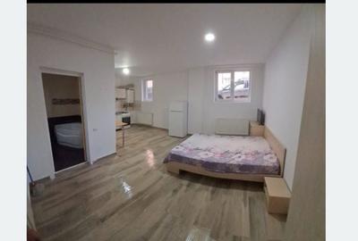 Garsonieră decomandată în Roșu - 3