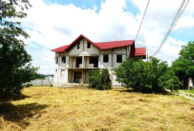 Casă cu 6 camere cu Teren 500 Mp în Aninoasa - 6