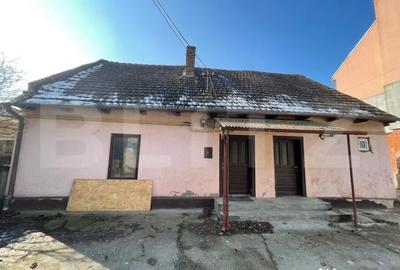 Spațiu comercial, de 580 mp, în Carpați 1 - 7
