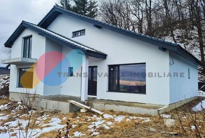 Casă individuală cu 5 camere cu Canalizare în Feleacu - 7