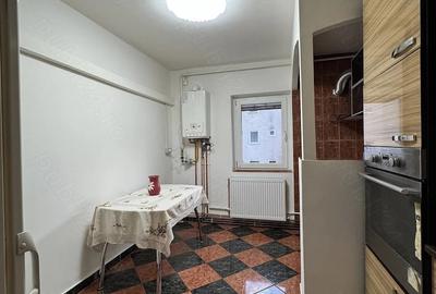 Apartament cu 3 camere decomandat în Exterior Vest - 5