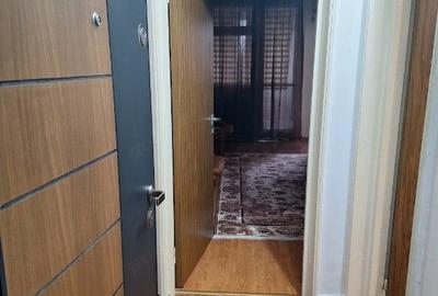 Garsonieră în Apărătorii Patriei