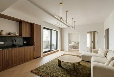 Apartament cu 3 camere semidecomandat în Ultracentral