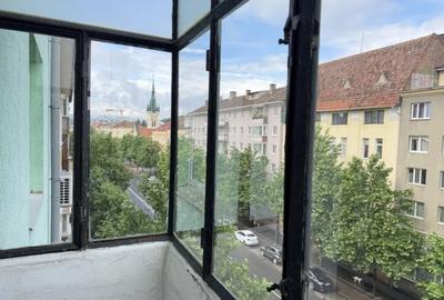 Apartament cu 3 camere semidecomandat în Horea - 7