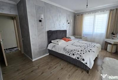 Apartament cu 3 camere decomandat în Ghencea