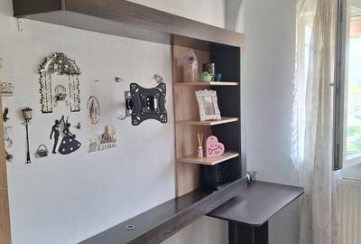 Garsonieră în Podu Roș
