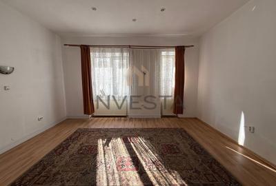 Apartament cu 3 camere semidecomandat în Ultracentral