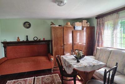 Casă cu 2 camere cu Teren 23 Mp în Exterior Vest