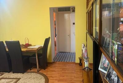Apartament cu 3 camere în Rovine - 3