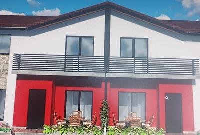 Casă cu 4 camere cu Teren 128 Mp în Central - 1