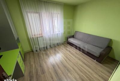Apartament cu 2 camere decomandat în 1 Mai