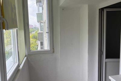 Apartament cu 3 camere decomandat în Central - 3