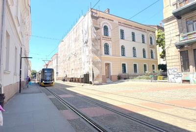 Apartament cu 3 camere semidecomandat în Ultracentral - 1