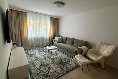 Apartament cu 2 camere semidecomandat, mobilat în Aviației