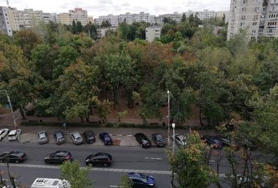 Garsonieră semidecomandată în Titan