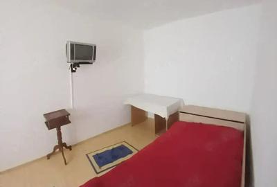 Apartament cu 2 camere semidecomandat în Casa de Cultură - 2