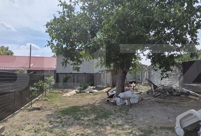 Casă cu 3 camere în Bariera Vâlcii
