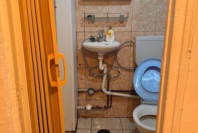 Garsonieră decomandată în Central - 9