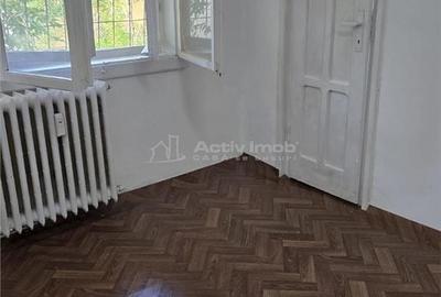 Garsonieră în Confecții
