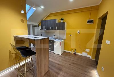 Apartament cu 3 camere decomandat, mobilat în Semicentral