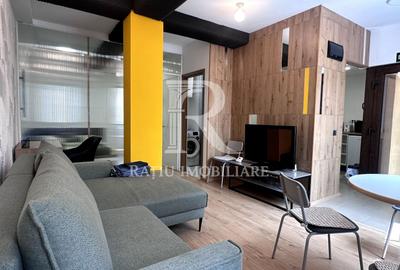 Apartament cu 2 camere semidecomandat, mobilat în Central