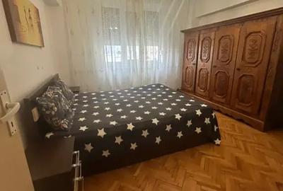 Apartament cu 5 camere decomandat în Ultracentral