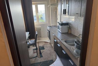 Apartament cu 2 camere decomandat în Gorjului