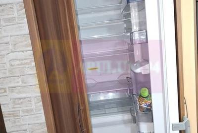 Apartament cu 3 camere decomandat în Central - 11