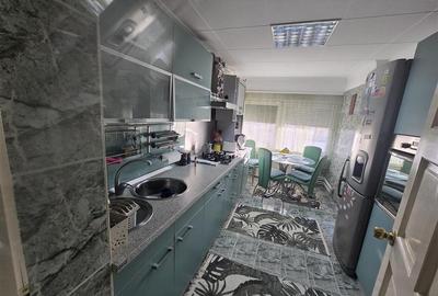 Apartament cu 4 camere decomandat, mobilat în Central - 1