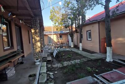 Casă cu 4 camere în Limanu - 4