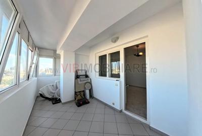 Apartament cu 4 camere decomandat în Amzei