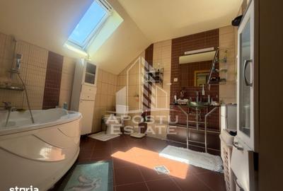 Casă cu 5 camere cu Teren 426 Mp în Sânandrei