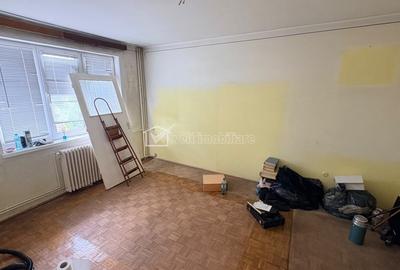 Apartament cu 2 camere decomandat în Central - 3