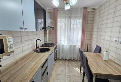 Apartament cu 3 camere decomandat în Florești - 2