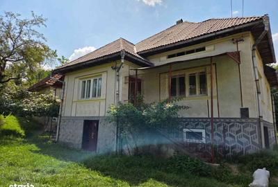 Casă cu 4 camere în Dănești - 4