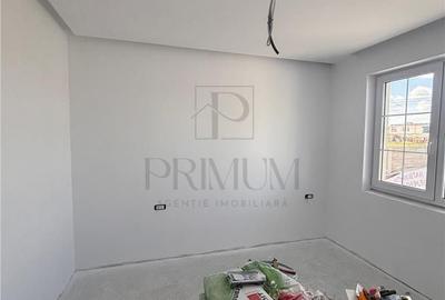 Casă cu 5 camere cu Teren 307 Mp în Central - 1