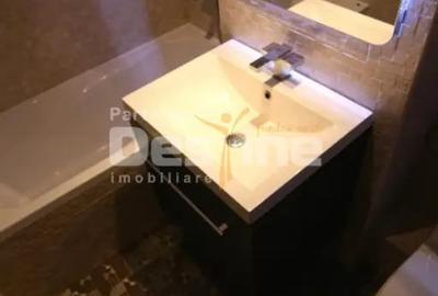 Apartament cu 3 camere decomandat în Cotroceni