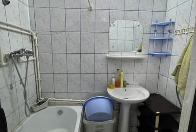 Garsonieră în Micro 13 - 8